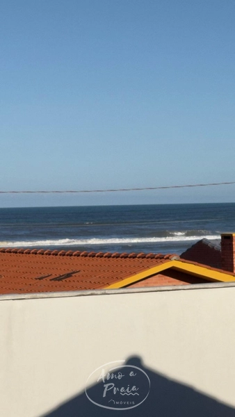 Casa com 4 dormitórios próxima ao mar: 28ª foto da galeria de imagens do imóvel