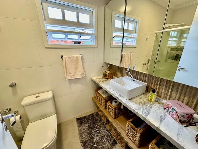 Casa mobiliada com piscina na Rua Miraguaia em Xangri-Lá: 12ª foto da galeria de imagens do imóvel