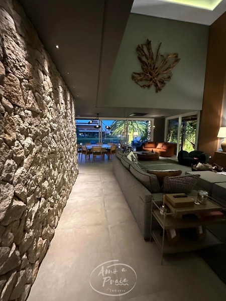 Casa com 5 suítes no Condomínio Villagio Atlântida em Xangri-Lá: 2ª foto da galeria de imagens do imóvel