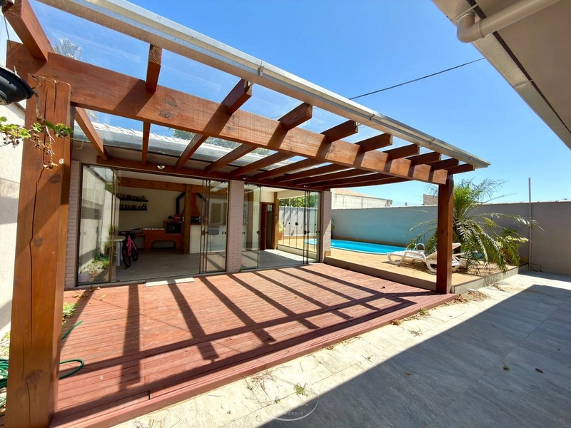CASA NA PRAIA: 6ª foto da galeria de imagens do imóvel