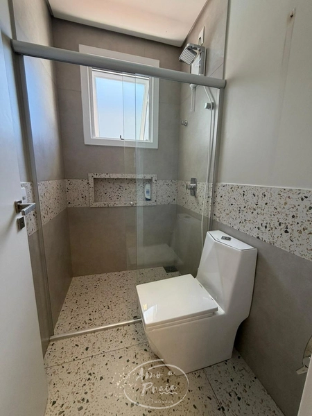 Casa no Condomínio Santorini com 3 suítes e piscina: 4ª foto da galeria de imagens do imóvel
