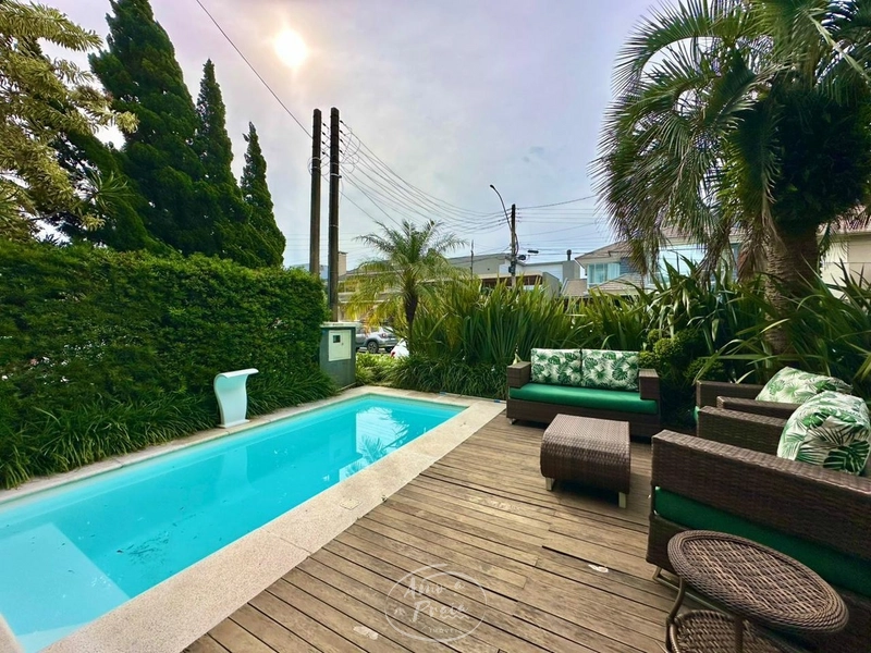 Casa no Condado de Capão!