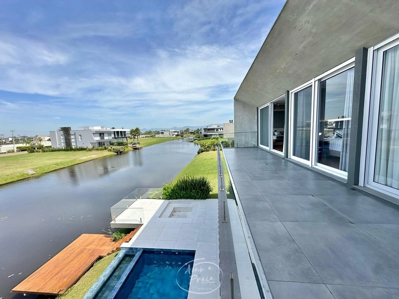 Casa beira lago no Condomínio Sense - 5 suítes |: 19ª foto da galeria de imagens do imóvel
