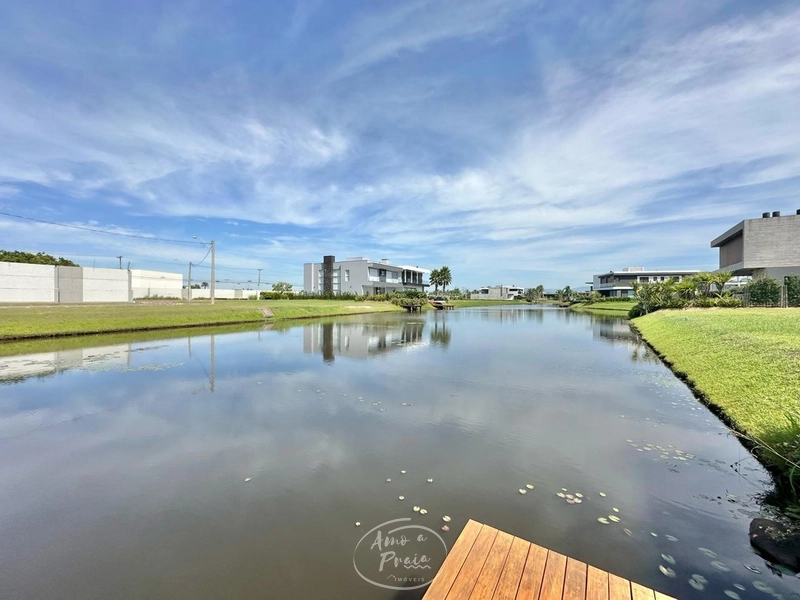 Casa beira lago no Condomínio Sense - 5 suítes |: 16ª foto da galeria de imagens do imóvel