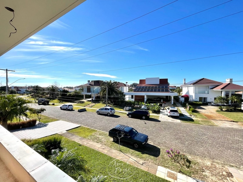 Sobrado no Condomínio Green Village com 4 suítes em Xangri-Lá: 22ª foto da galeria de imagens do imóvel