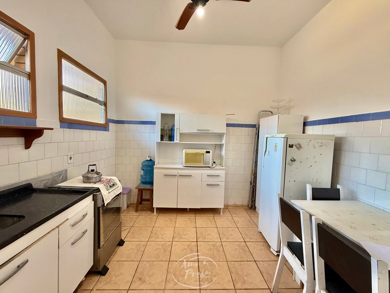 Apartamento com 2 dormitórios no Centro de Xangri-Lá a uma quadra do m: 5ª foto da galeria de imagens do imóvel