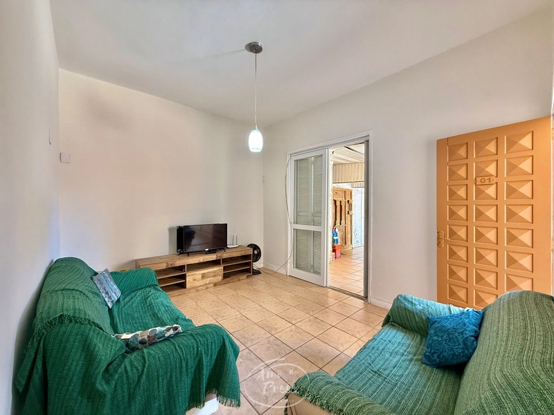 Apartamento com 2 dormitórios no Centro de Xangri-Lá a uma quadra do m: 8ª foto da galeria de imagens do imóvel