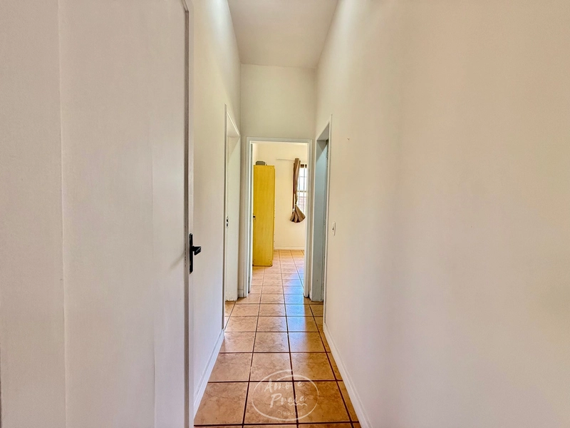 Apartamento com 2 dormitórios no Centro de Xangri-Lá a uma quadra do m: 12ª foto da galeria de imagens do imóvel