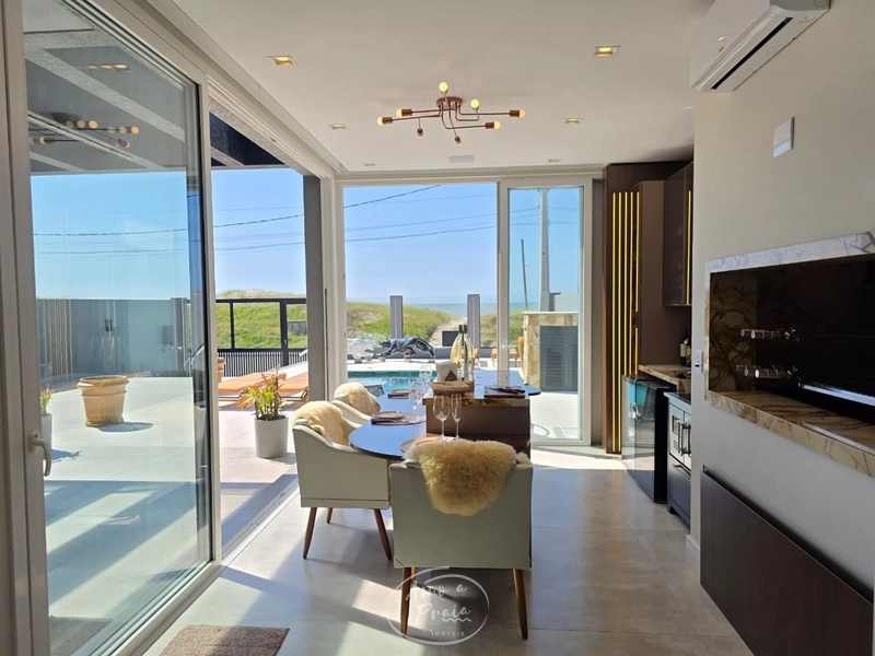 Casa com 4 suítes e piscina aquecida em Xangri-Lá: 31ª foto da galeria de imagens do imóvel