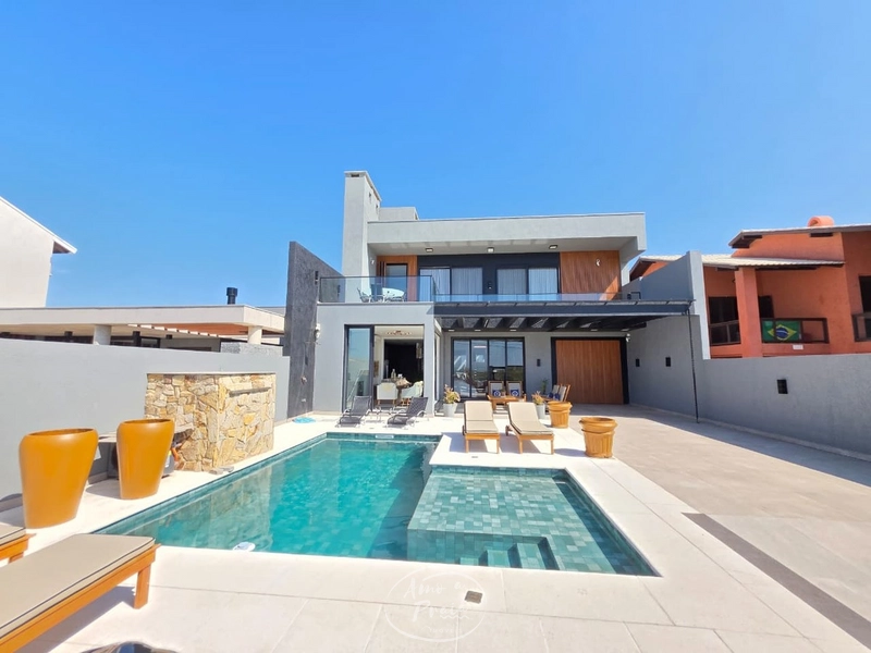 Casa com 4 suítes e piscina aquecida em Xangri-Lá: 48ª foto da galeria de imagens do imóvel
