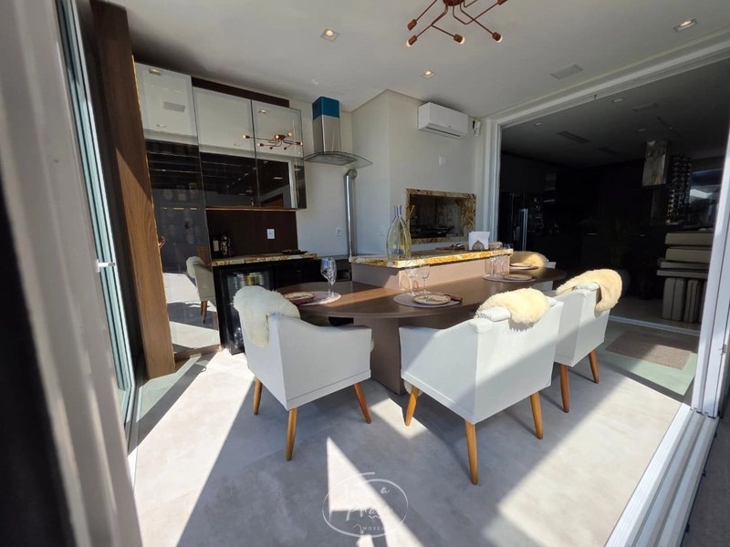 Casa com 4 suítes e piscina aquecida em Xangri-Lá: 59ª foto da galeria de imagens do imóvel