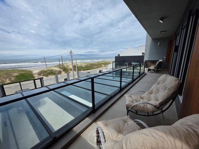 Casa com 4 suítes e piscina aquecida em Xangri-Lá: 11ª foto da galeria de imagens do imóvel
