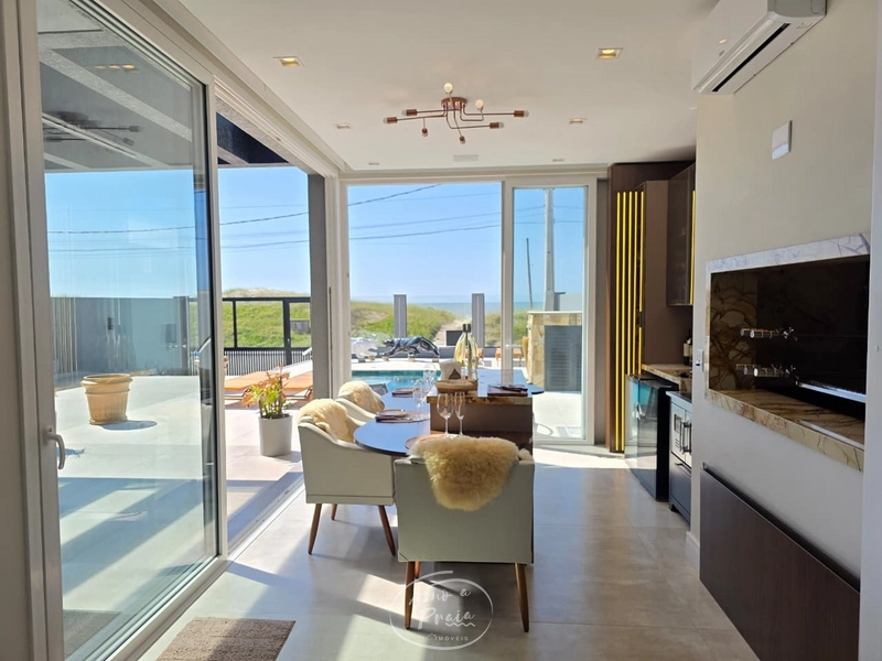 Casa com 4 suítes e piscina aquecida em Xangri-Lá: 54ª foto da galeria de imagens do imóvel