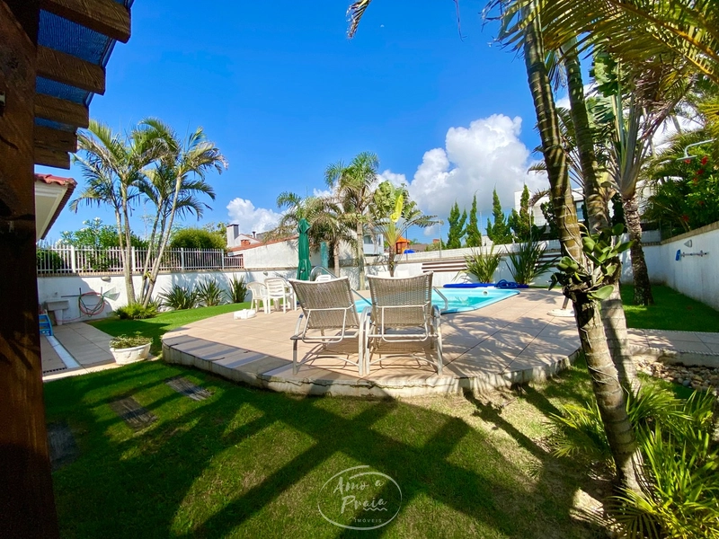 Casa com 3 suítes e piscina na região do Caburé em Atlântida: 27ª foto da galeria de imagens do imóvel