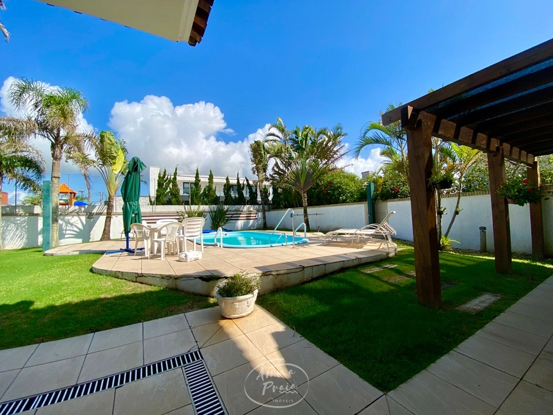 Casa com 3 suítes e piscina na região do Caburé em Atlântida: 47ª foto da galeria de imagens do imóvel
