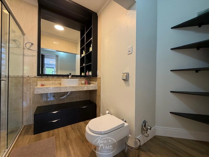 Sobrado com 5 dormitórios no Condomínio Casa Hermosa: 2ª foto da galeria de imagens do imóvel