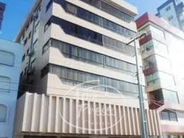 Apartamento com 4 dormitórios no Edifício Califórnia: 1ª foto da galeria de imagens do imóvel
