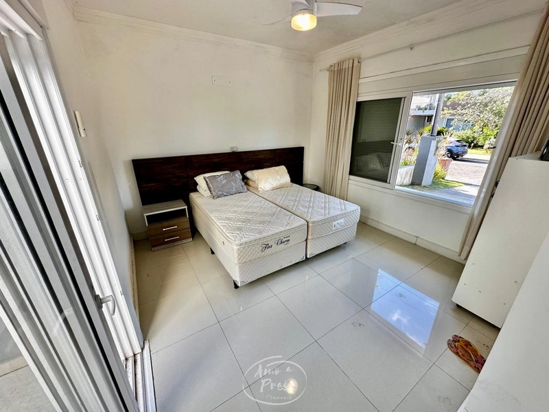 Casa com 3 suítes e living com pé-direito duplo no Condado de Capão: 5ª foto da galeria de imagens do imóvel