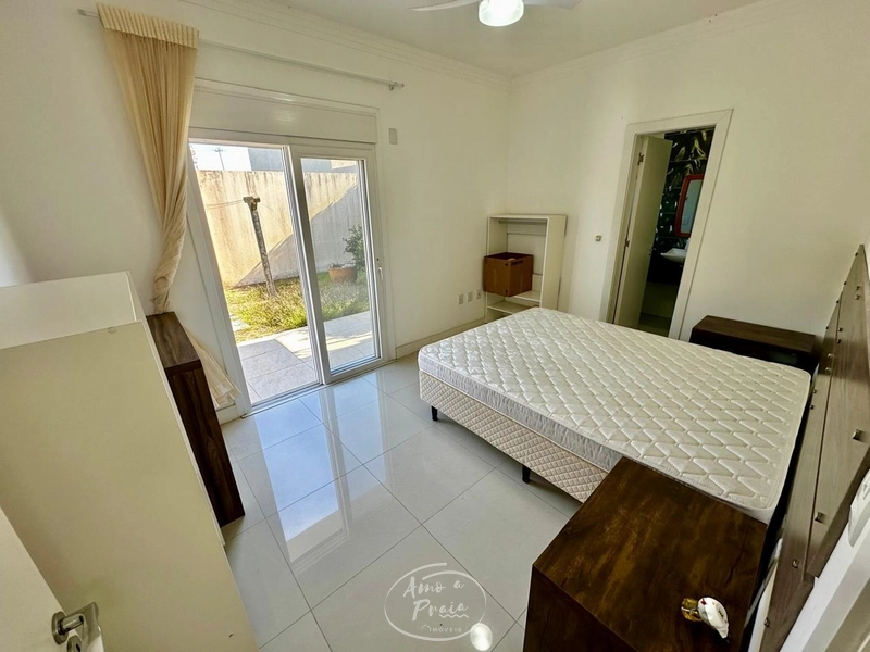 Casa com 3 suítes e living com pé-direito duplo no Condado de Capão: 7ª foto da galeria de imagens do imóvel
