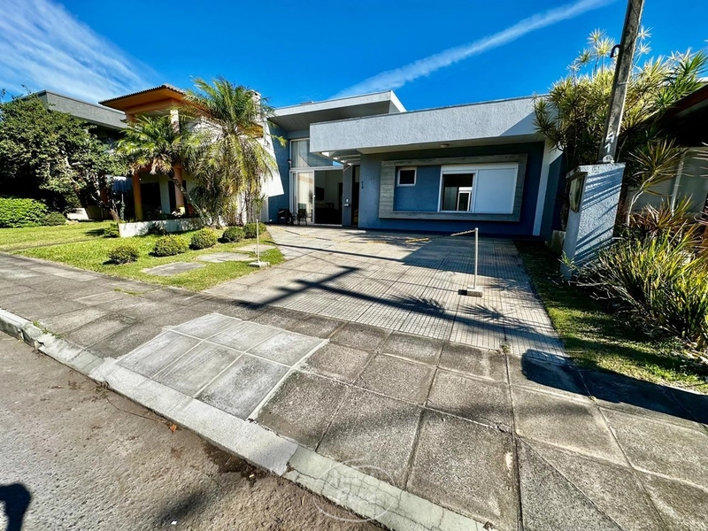 Casa com 3 suítes e living com pé-direito duplo no Condado de Capão: 18ª foto da galeria de imagens do imóvel