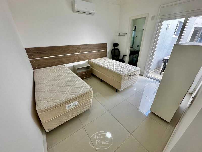 Casa com 3 suítes e living com pé-direito duplo no Condado de Capão: 14ª foto da galeria de imagens do imóvel