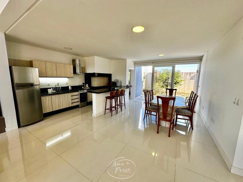 Casa com 3 suítes e living com pé-direito duplo no Condado de Capão: 8ª foto da galeria de imagens do imóvel