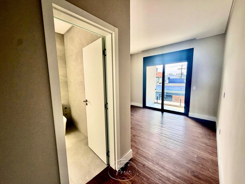 Casa à venda no Sunset com 4 suítes e piscina em Xangri-Lá: 26ª foto da galeria de imagens do imóvel