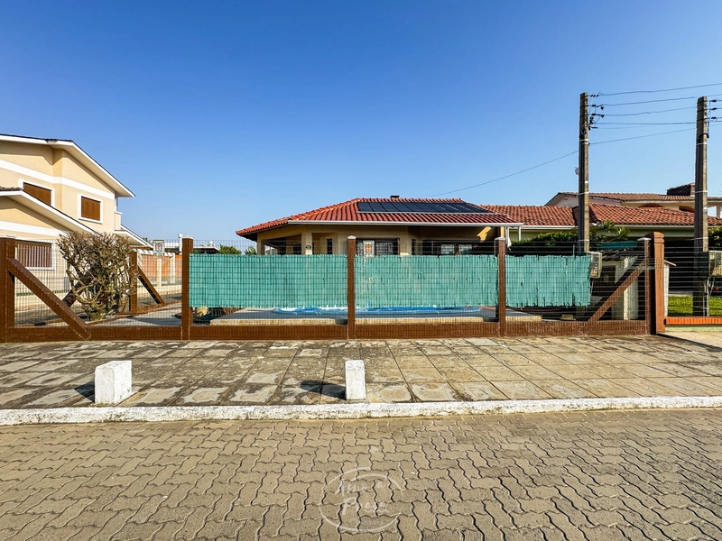 Casa à venda em Rainha do Mar com piscina e 3 dormitórios: 8ª foto da galeria de imagens do imóvel