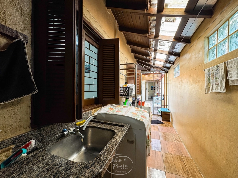 Casa à venda em Rainha do Mar com piscina e 3 dormitórios: 44ª foto da galeria de imagens do imóvel