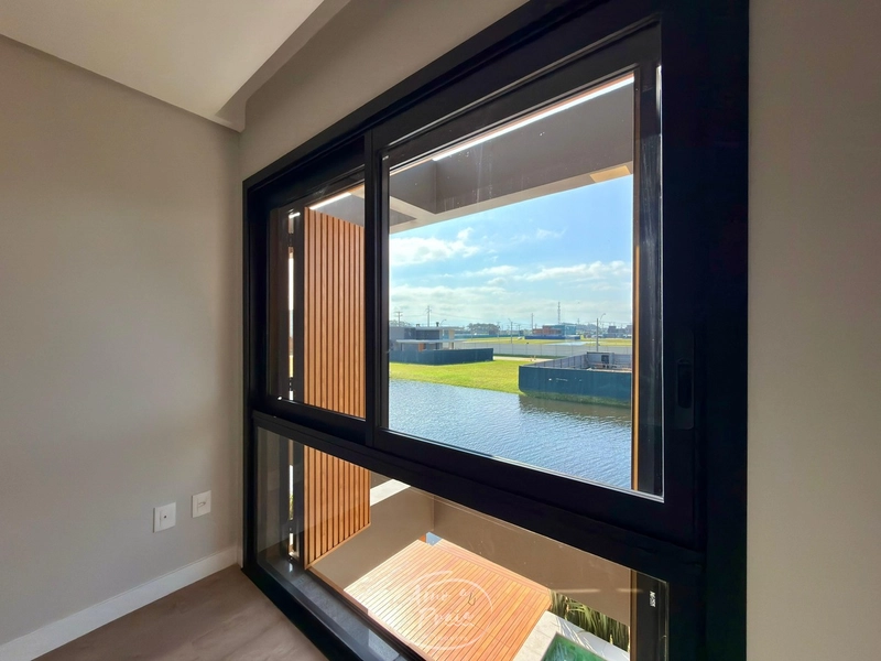 Casa beira-lago à venda no Zen com 4 suítes: 40ª foto da galeria de imagens do imóvel