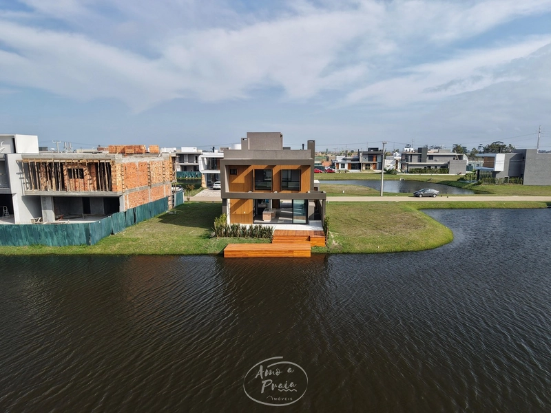 Casa beira-lago à venda no Zen com 4 suítes: 6ª foto da galeria de imagens do imóvel
