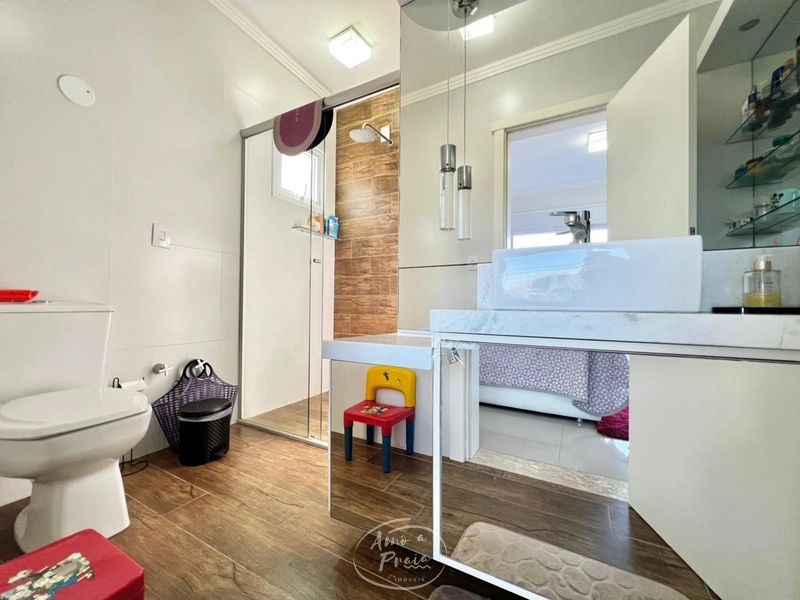 Casa com 3 suítes no Condomínio Las Palmas: 9ª foto da galeria de imagens do imóvel