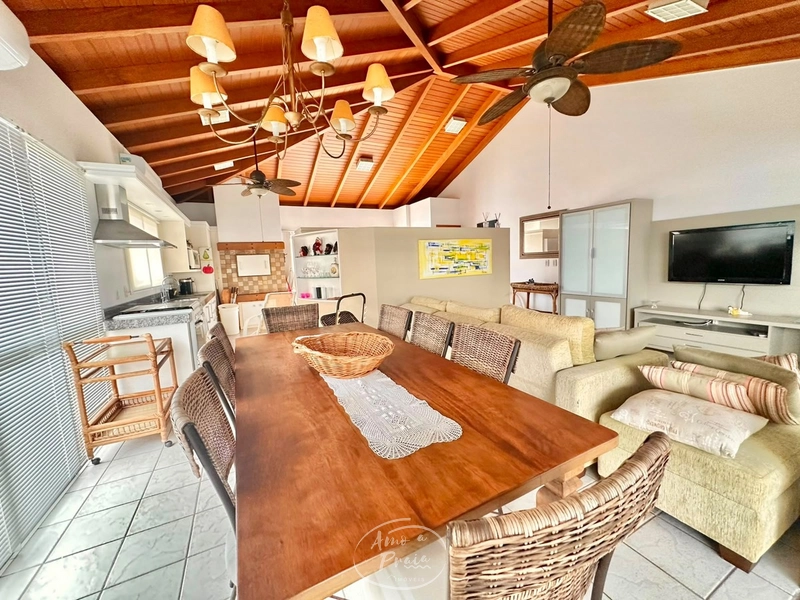 Cobertura Duplex de 346m² no Centro de Atlântida: 2ª foto da galeria de imagens do imóvel