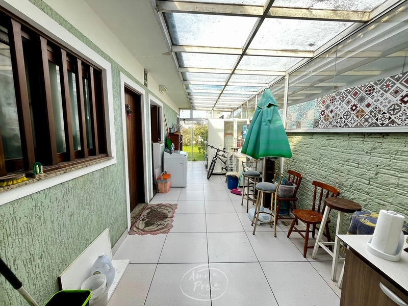 Casa com 3 Dormitórios e Amplo Pátio no Centro de Xangri-Lá: 8ª foto da galeria de imagens do imóvel