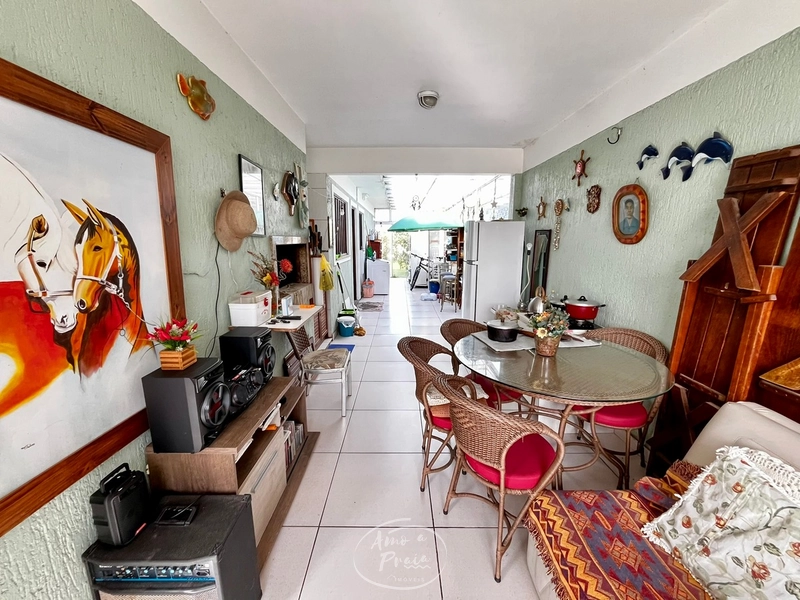 Casa com 3 Dormitórios e Amplo Pátio no Centro de Xangri-Lá: 22ª foto da galeria de imagens do imóvel