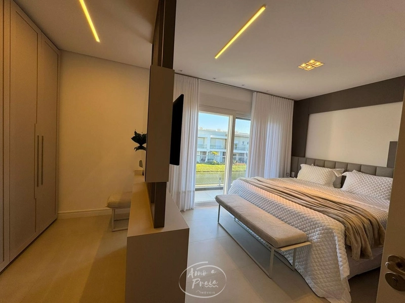 Casa de Esquina Beira Lago com 3 Dormitórios no Condomínio Murano: 9ª foto da galeria de imagens do imóvel