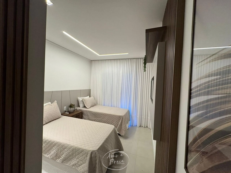 Casa de Esquina Beira Lago com 3 Dormitórios no Condomínio Murano: 8ª foto da galeria de imagens do imóvel