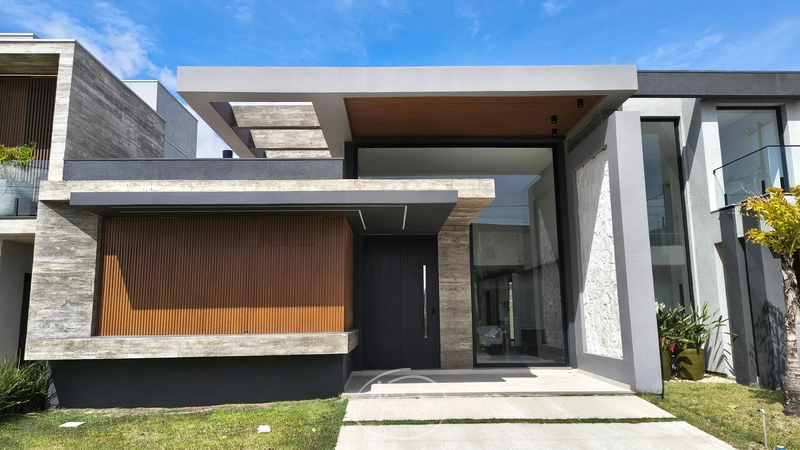 Casa Térrea à Venda em Xangri-Lá | 148m², 4 Suítes e Mobiliada: 2ª foto da galeria de imagens do imóvel