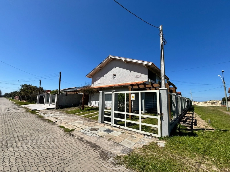 DUPLEX A 50 METROS DO MAR NO CENTRO DE XANGRI-LÁ: 32ª foto da galeria de imagens do imóvel