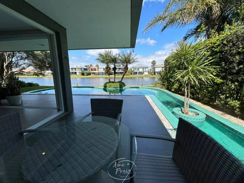 Casa Beira Lago com 5 Suítes no Condomínio Ventura: 13ª foto da galeria de imagens do imóvel