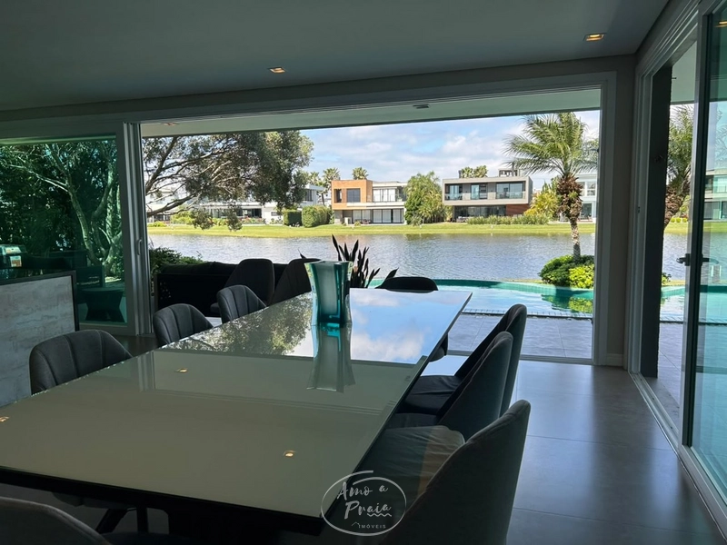 Casa Beira Lago com 5 Suítes no Condomínio Ventura: 38ª foto da galeria de imagens do imóvel