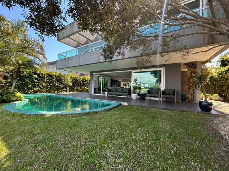 Casa Beira Lago com 5 Suítes no Condomínio Ventura: 16ª foto da galeria de imagens do imóvel