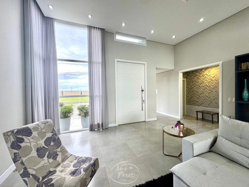 Casa Térrea Beira Lago com 3 Suítes no Condomínio Riviera: 3ª foto da galeria de imagens do imóvel