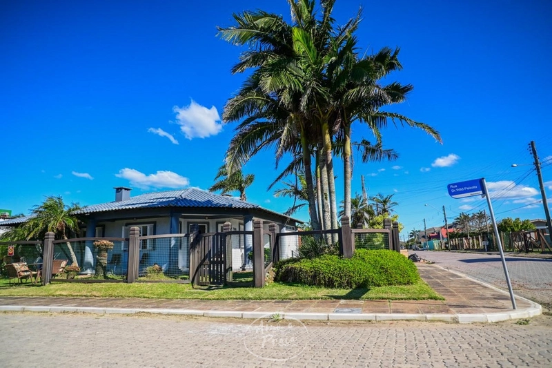Casa com Piscina e Amplo Pátio na Praia do Remanso: 2ª foto da galeria de imagens do imóvel