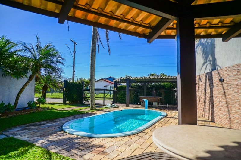 Casa com Piscina e Amplo Pátio na Praia do Remanso: 7ª foto da galeria de imagens do imóvel