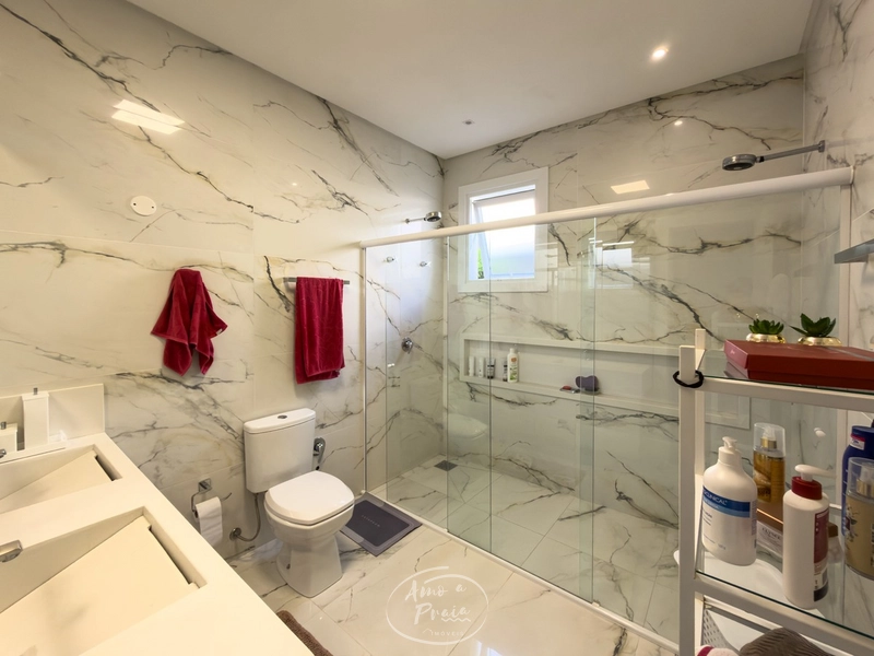 Casa com 4 Dormitórios no Condomínio Enseada: 13ª foto da galeria de imagens do imóvel