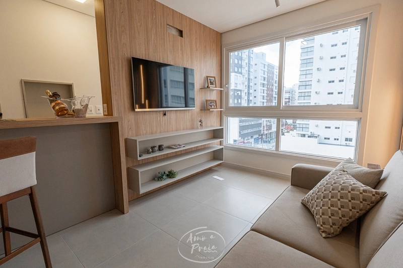 Apartamento Mobiliado com 2 Dormitórios no Edifício Del Paine: 1ª foto da galeria de imagens do imóvel