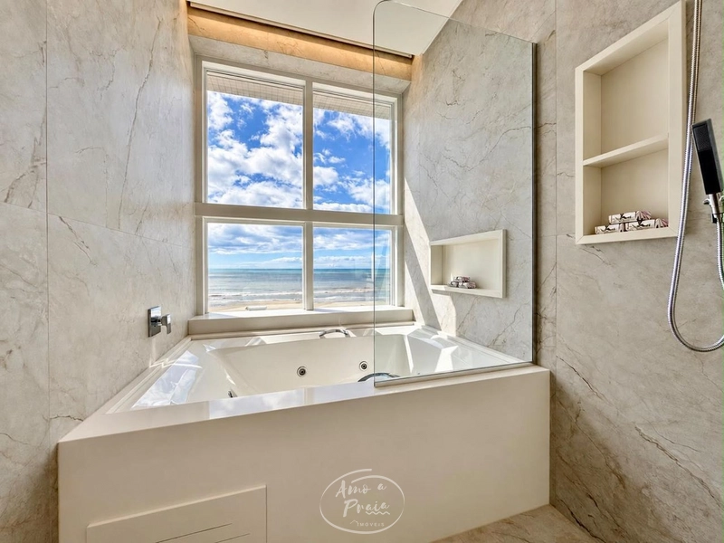 Apartamento de Alto Padrão com 4 Suítes e Vista para o Mar: 26ª foto da galeria de imagens do imóvel