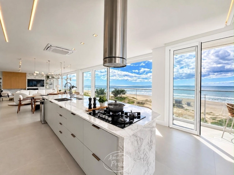 Apartamento de Alto Padrão com 4 Suítes e Vista para o Mar: 16ª foto da galeria de imagens do imóvel