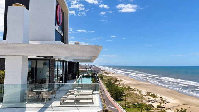 Apartamento de Alto Padrão com 4 Suítes e Vista para o Mar: 1ª foto da galeria de imagens do imóvel